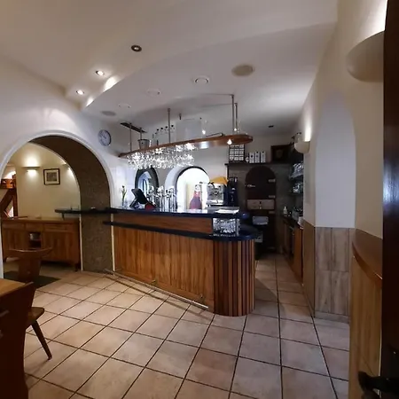 Sauer Gmbh ゲストハウス 3*