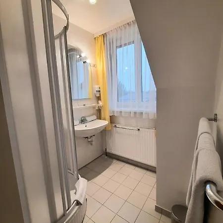 ゲストハウス Sauer Gmbh 3*