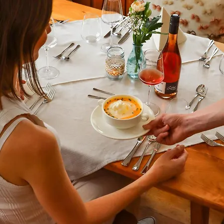 ゲストハウス Sauer Gmbh 3*